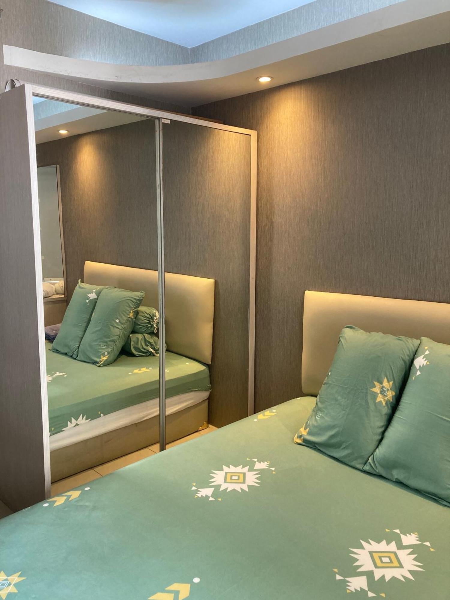 Green Bay Pluit Apartment - Indra Jakarta Kültér fotó